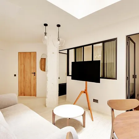 Pick A Flat's In Montparnasse - Rue La Falguiere