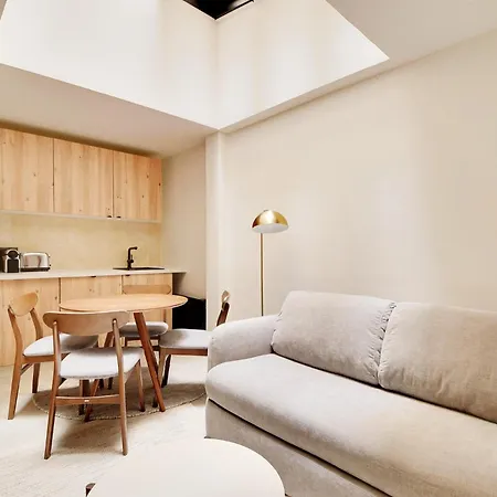 Pick A Flat's In Montparnasse - Rue La Falguiere Apartment Paris